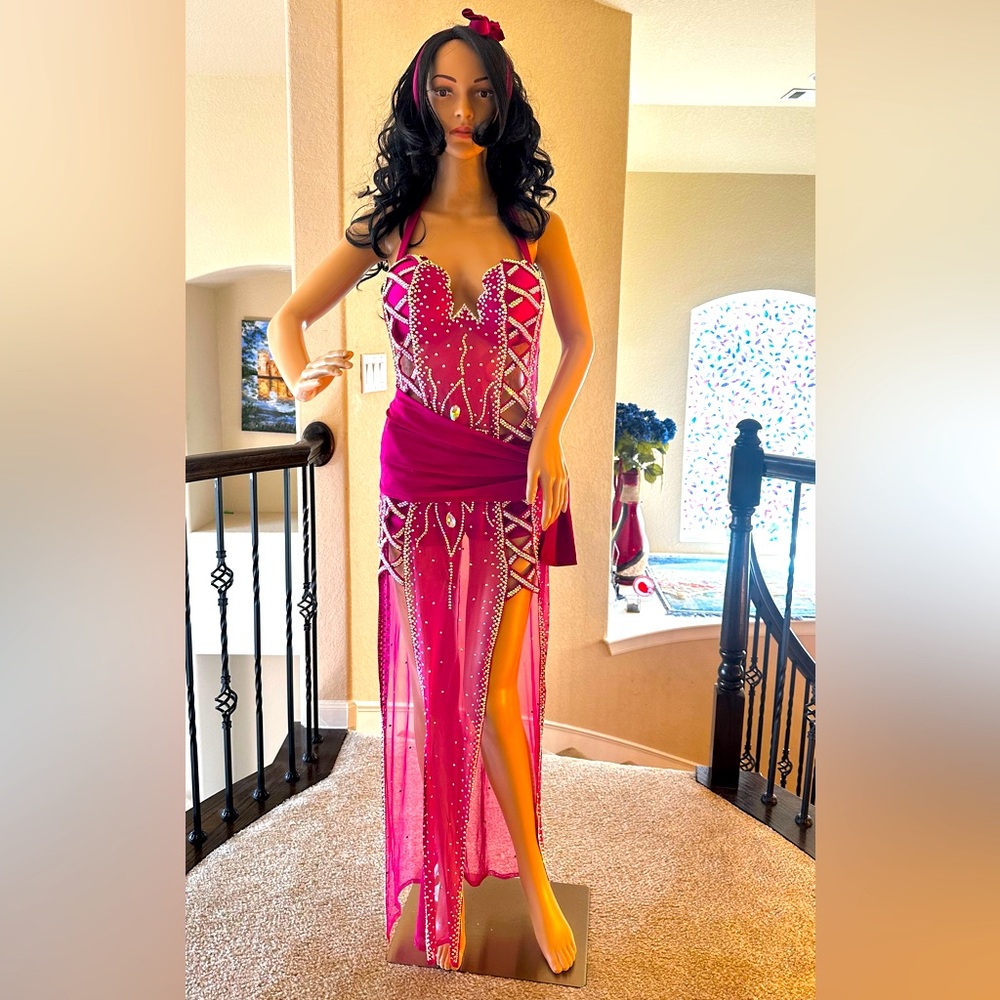 Fuschia Mesh and Crystal Belly Dance Dress Costume
Size M/L
